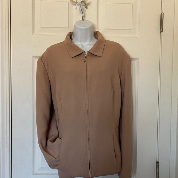 Classic Tan Utility Jacket for Women - Picture 3 of 6